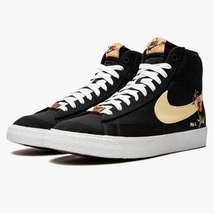 Nike Mens Blazer Mid 77 CI1166 001 Pomegranate